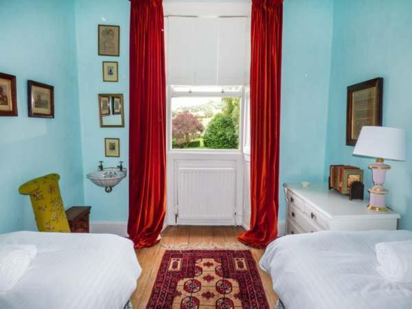 Flanders Hall West Burton Экстерьер фото